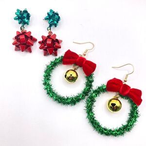 Set of 2 Christmas hoop dangle earrings